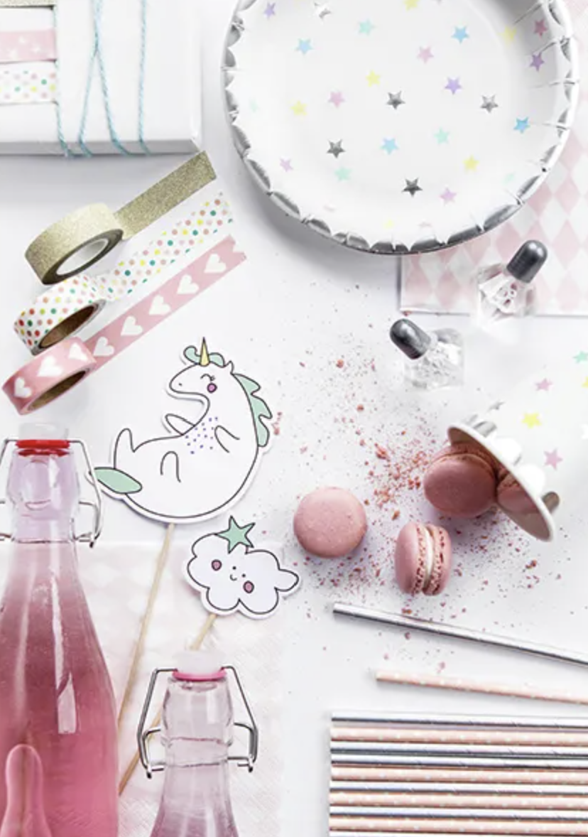 Party Teller Weiss-Silber mit Pastell-Punkten, 6er Pack, 18cm kinderparties-shop