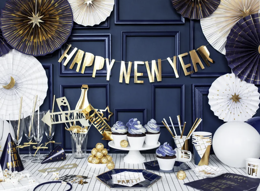 Tischkarten / Namensschilder Let's Celebrate, Weiss / Gold, 9.5 x 5.5 cm, 10er Pack kinderparties-shop