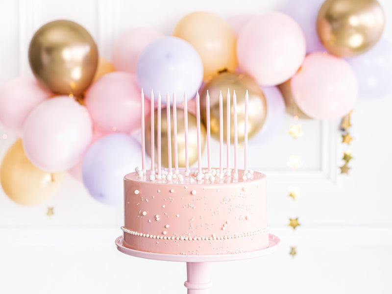 Geburtstagskerzen glatt, rosa, 12 Kerzen inkl. Ständer kinderparties-shop
