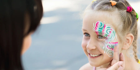 Kinderschminken bei der Familienfeier: Tipps & Ideen image