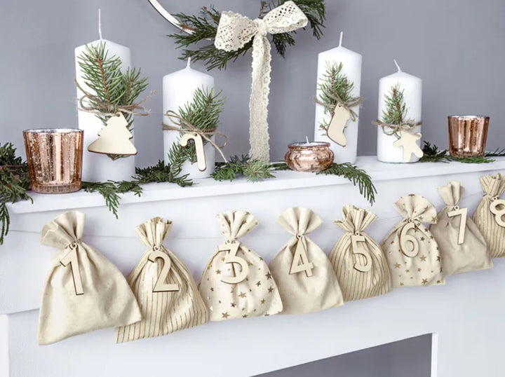 Adventskalender DIY Set, kleine Baumwoll-Säckchen zum Befüllen, mit 24 Holzzahlen, 72-teilig
