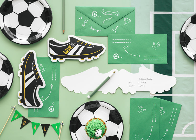 Einladungskarten-Fussballschuh-inkl-Couverts-6-Stück