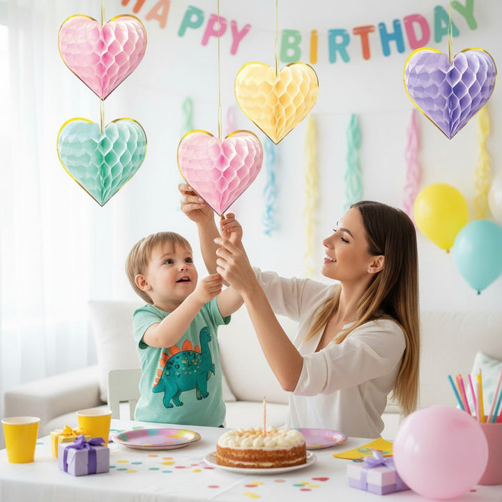 kinderparties.ch Wabenbälle in Herzform, pastellfarben (rosa, gelb, mint, lila), 23 cm, 4er Pack