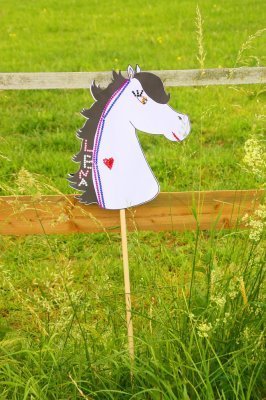 Bastelset Einhorn pinke Mähne, Blankovorlage Steckenpferd