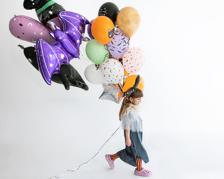 Fledermaus Folienballon, Halloween, violett 120x51cm kinderparties-shop