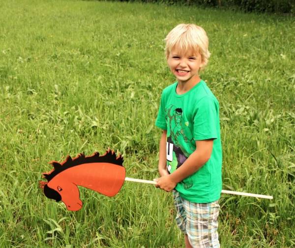 Bastelset Steckenpferd Blankovorlage, versch. Modelle kinderparties-shop