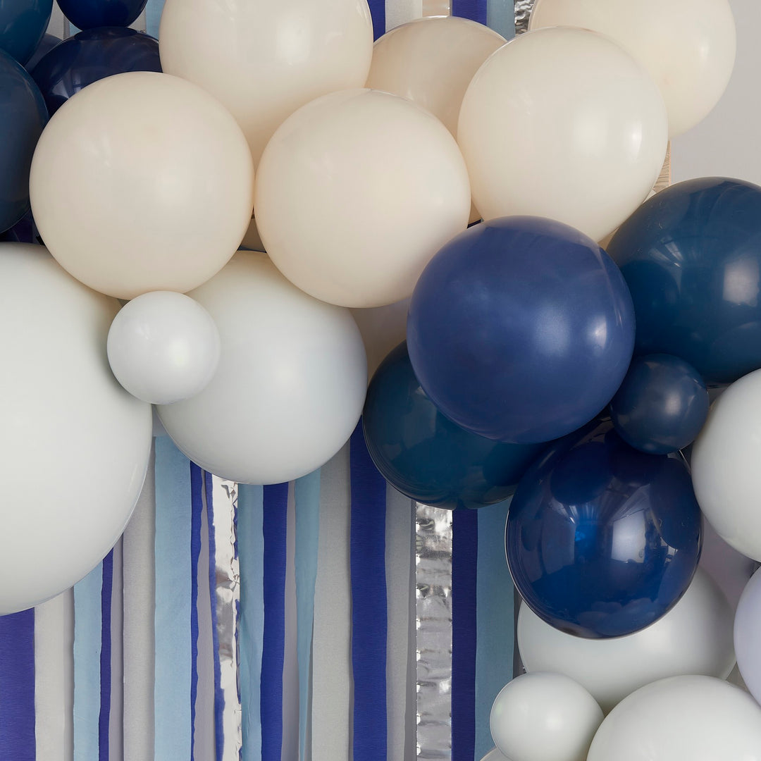 Ballongirlande dunkelblau & weiss, DIY, 70 Ballons inkl. Kreppgirlanden